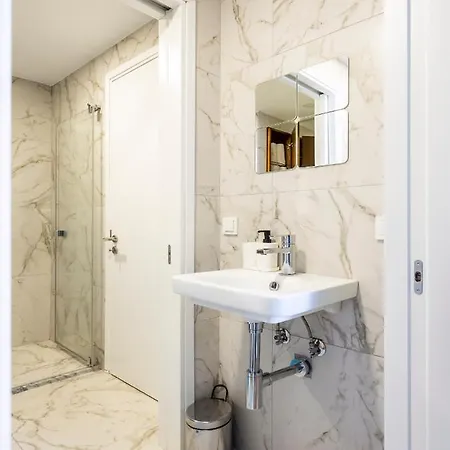아파트 Urban Oasis#1 2-br In Galata